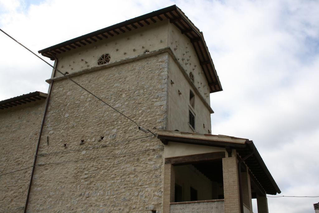 Valle Del Belvedere Spoleto Bagian luar foto